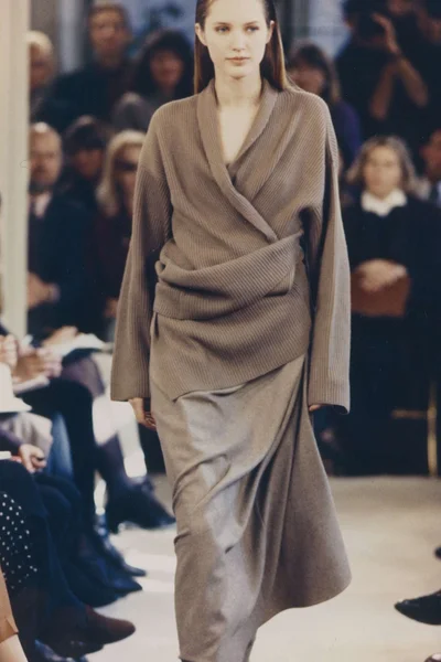 Look 17